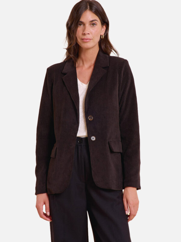Le blazer Annah noir est disponible en boutique